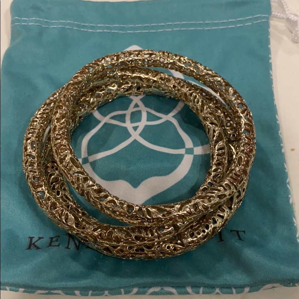 Kendra Scott bangle set in gold
